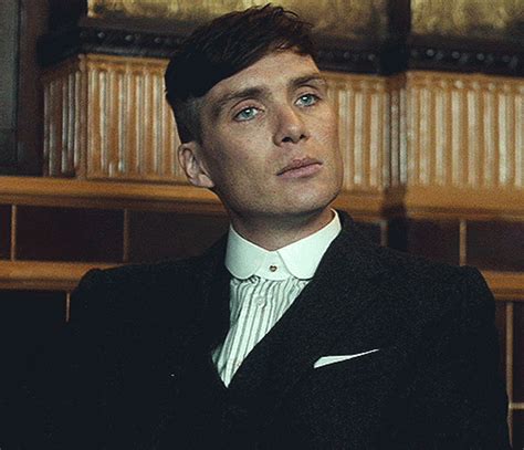 He held his head up high; and not only it highlighted his heavenly features, but also his power and confidence. . Tommy shelby x reader cuddle